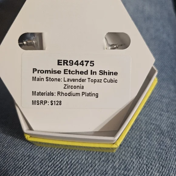 Bomb Party Earrings NIB - Picture 4 of 4